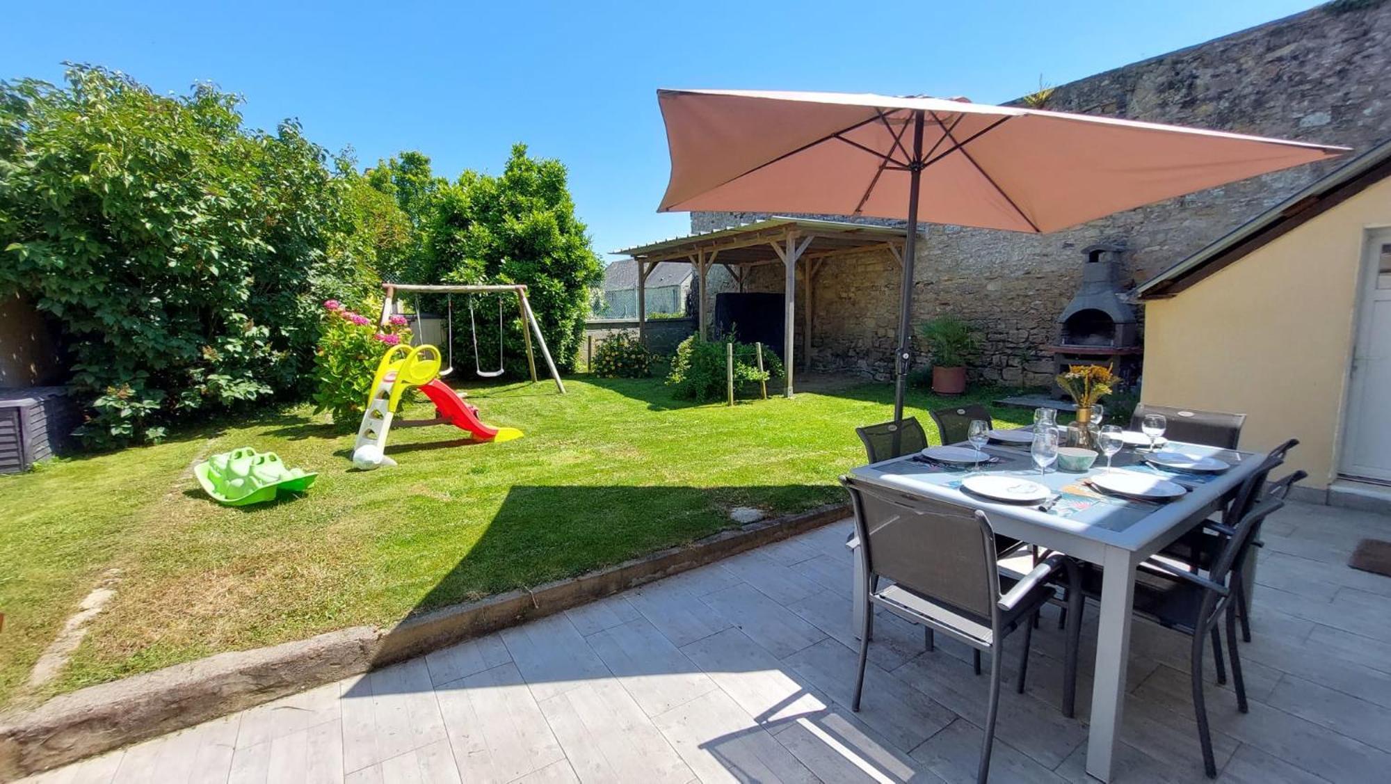 Le So Wild, Maison Avec Jardin Clos, Terrasse Amenagee, 5 Mn A Pied Commerce, Terrain De Tennis, A 800 M De La Plage D'Omaha Beach Jeux Arcade, Jouets, Materiel Jeunes Enfants Enfants, Table Ping-Pong Vierville-sur-Mer Εξωτερικό φωτογραφία