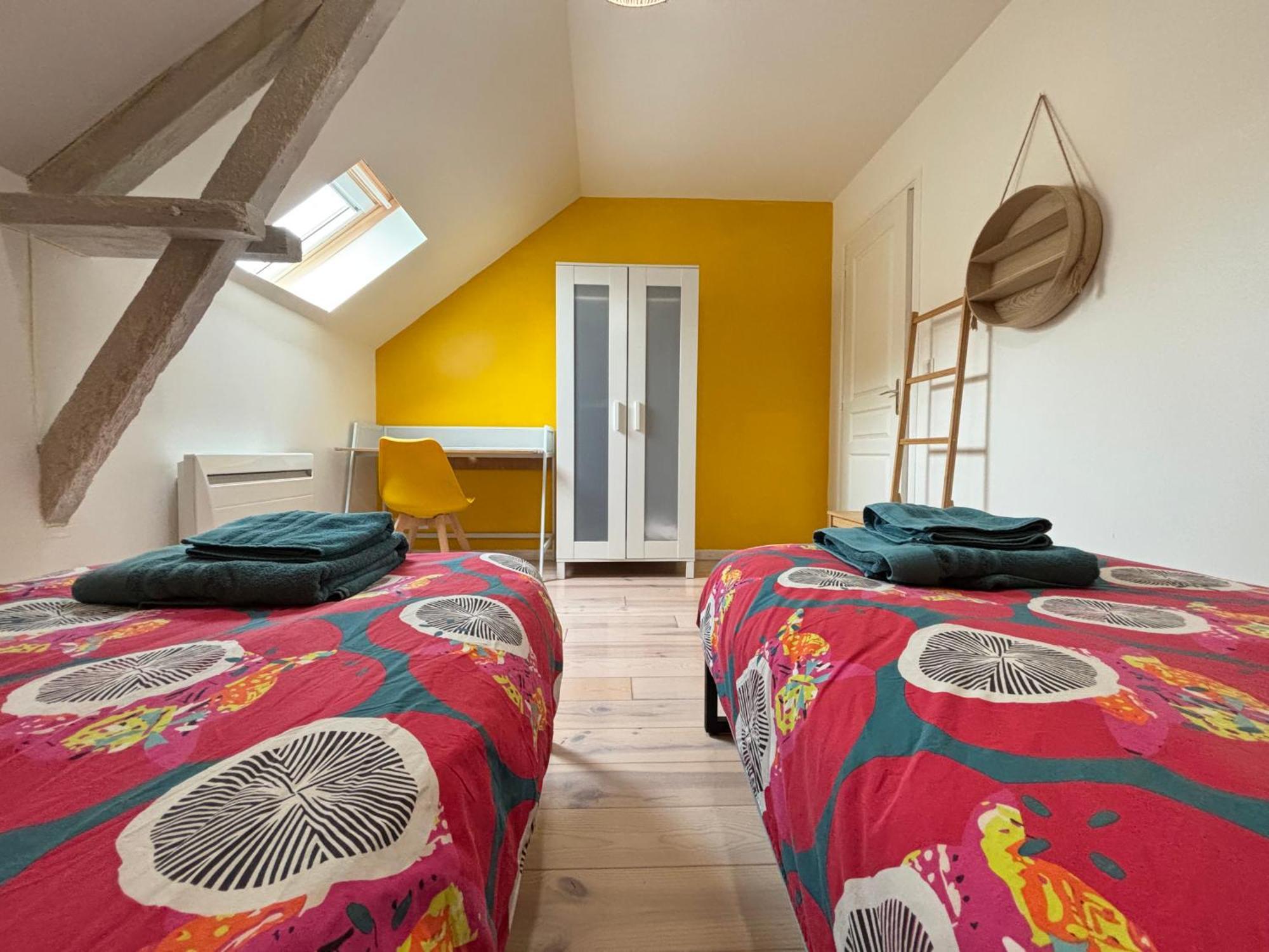 Le So Wild, Maison Avec Jardin Clos, Terrasse Amenagee, 5 Mn A Pied Commerce, Terrain De Tennis, A 800 M De La Plage D'Omaha Beach Jeux Arcade, Jouets, Materiel Jeunes Enfants Enfants, Table Ping-Pong Vierville-sur-Mer Εξωτερικό φωτογραφία